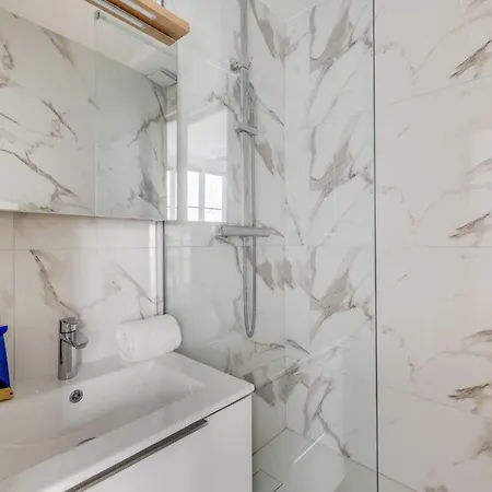 Modern 1br 2p - 10th Apartament Paryż